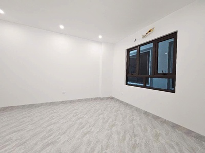 Nhà hồ tùng mậu   36m x 5 tầng   gần đh thương mại   7.3 tỷ 2