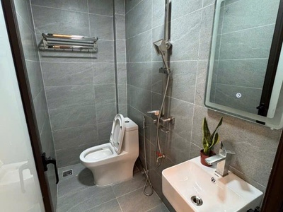 Nhà đông ngạc   32m x 5 tầng   7 chỗ đỗ cửa   6.8 tỷ 3
