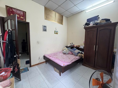 Bán nhà chính chủ - nguyễn xí - p13 bình thạnh - sổ nở hậu - 2 tầng btct - sân rộng - 77m2 - chỉ 2