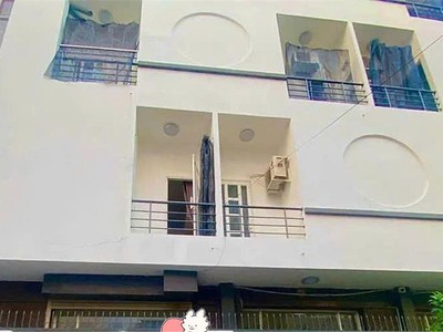 Kẹt vốn bán gấp chdv lô góc, dòng tiền khoán n.450tr, hxh thông tứ hướng, vài bước ra mặt tiền 1