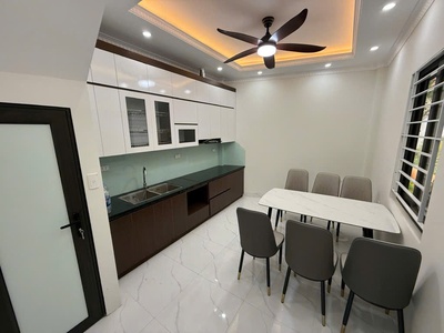Nhà mới ở ngay - khu vực tiềm năng 0