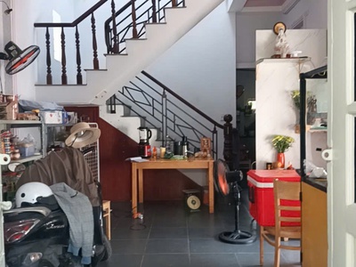 Nhà HXH Quanh trung tăng nhơn phú B, diện tích 225m giá tốt 2