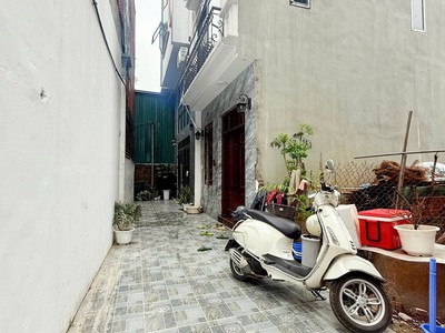 Nhà đẹp lô góc 3 mặt thoáng 45 mét x 4 tầng nội thất long lanh tại Tương Chúc Ngũ Hiệp Thanh Trì 4