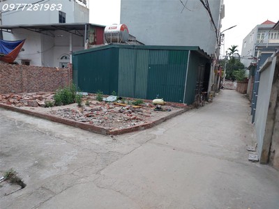 Chỉ hơn 4 tỷ có mảnh đất 42m đức thượng, lô góc, ô tô vào 1
