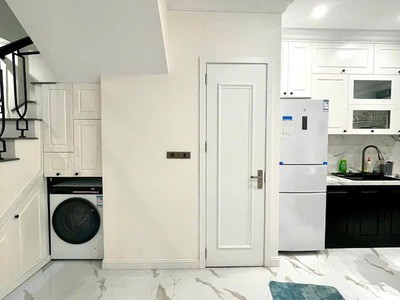 Mặt Phố Cảm Hội Lò Đúc, 4T 50m2 MT 3.9m 19 tỷ 2
