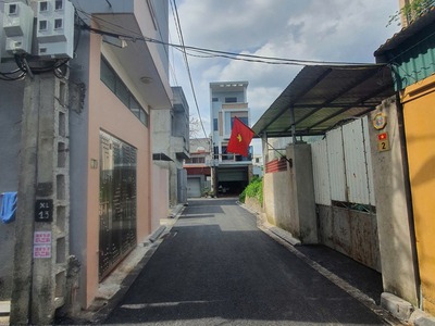 Bán nhà 41m2, mt4m, 3t, 3n, ô tô thông, 5.6tỷ. tiên dương, đông anh. 3