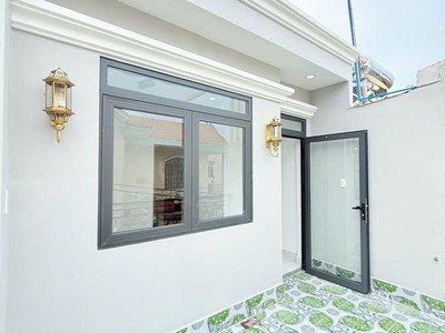 Bán nhà đẹp căn góc rất thoáng - mặt tiền hẻm kinh doanh - hẻm 4m huỳnh tấn phát, thông ra chợ phú 3