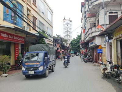 Bán đất đức thượng 63m lô góc 2 thoáng, cách đường ql32 chỉ 80m, giá đầu tư. 0