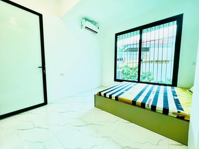 Tập thể nam đồng 90m 3pn nội thất kính coong, ô tô đỗ dưới, tiện ích nhiều, 3.96 tỷ 3
