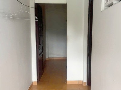 Bán nhà 2 tầng đương 2 ô tô gần nhà thờ ba làng gần biển vĩnh hoà 4