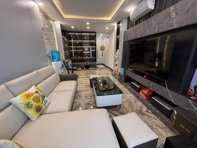 Chỉ 5.99 tỷ, sỡ hữu ngay nhà phố giang biên, long biên 6 tầng full nội thất, ô tô đỗ cổng 1