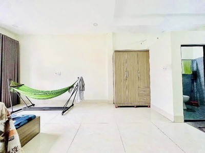 Chdv mặt tiền giá tốt   5 tầng - vị trí trung tâm   khai thác ngay   sổ riêng 3