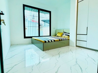 Tập thể nam đồng 90m 3pn nội thất kính coong, ô tô đỗ dưới, tiện ích nhiều, 3.96 tỷ 2