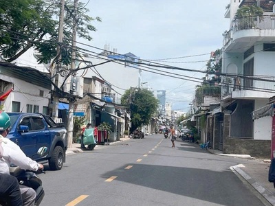 Bán nhà mặt tiền nguyễn văn yến  - ngay tô hiệu - hòa bình, 3,9x21m, cấp 4, 11,5 tỷ. 0