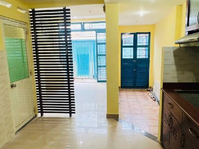 Cần bán nhà bà hạt   nguyễn tiểu la -  vf3 tới cửa , quận 10 chỉ 5.5 tỷ 1