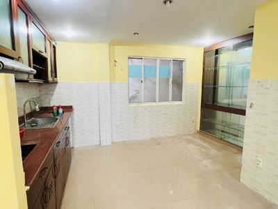 Cần bán nhà bà hạt   nguyễn tiểu la -  vf3 tới cửa , quận 10 chỉ 5.5 tỷ 2