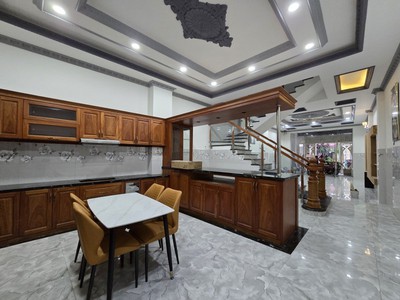 Bán nhà mặt tiền ngay lâm văn bền, bình thuận, quận 7, 113m2  5.1x22  4 tầng, 16.5 tỷ 0