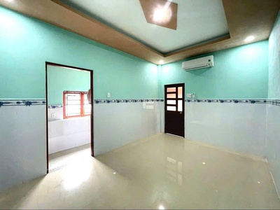 Bán nhà lầu gần bv đồng nai, đường nhựa 6m thông, chỉ 3tỷ690 2