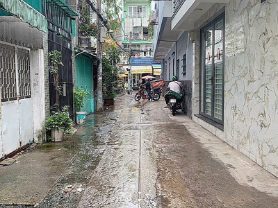  bán nhà đẹp   chỉ 30m ra hưng phú   giá 4.5 tỷ 1