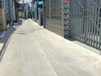 Phú thuận - quận 7  chỉ 50m ra mặt tiền huỳnh tấn phát 0