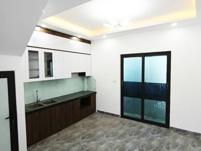 Chi thuê MBKD mặt hòi hoàng cáu 749