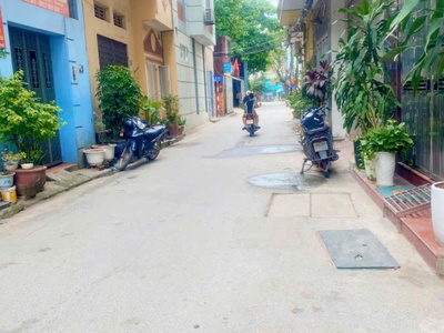 Bán nhà xuân la, 50m  x 5 tầng, phân lô, ngõ thông, ôtô tránh, lô góc, giá chỉ 9.5 tỷ 2