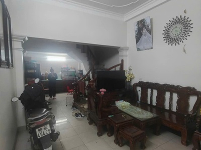 Bán nhà 3 tầng siêu đẹp   trung tâm phủ lýgần trường cấp 1 trần quốc toản 2