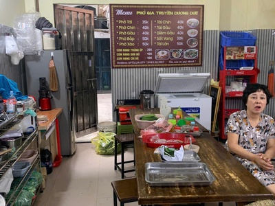 Sang nhượng quán phở bò đang hoạt động tốt   vị trí đắc địa giáp nhất 2