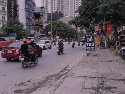 Bán nhà mặt phố phùng hưng - hà đông, 107 m2, giá 30 tỷ. 0