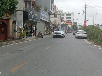  bán đất đẹp ngọc thụy   thế đất vượng khí   329m , mặt tiền 16m   giá 48 tỷ 500 triệu    2
