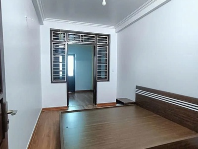 Bán nhà ô tô đỗ cửa vào nhà đức giang 53/64m2 x 4 tầng 9.8 tỷ long biên. 0