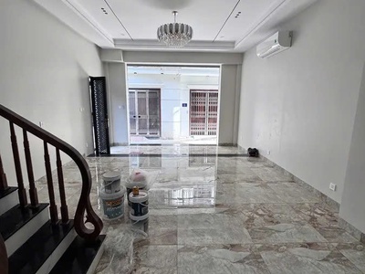 Nhà mới ô tô vào nhà phố vũ xuân thiều 48m2 x 6 tầng, mặt tiền  4.8m, 10.5 tỷ long biên. 3
