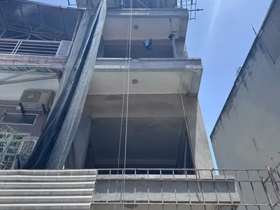 Nhà mới ở luôn nguyễn văn linh 48m2 x 5 tầng, mặt tiền 3.6m, 8.5 tỷ long biên. 1