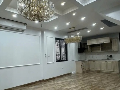Nhà đẹp ngõ thông ô tô vào nhà phố bồ đề 42m2 x 5 tầng,mặt tiền 4.5m, 13.8 tỷ lo.ng biên 2