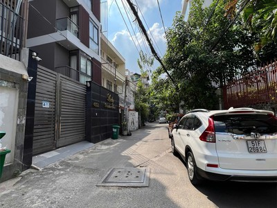 Bán tòa nhà chdv   nguyễn cửu vân, p.17, bình thạnh 9x18 2