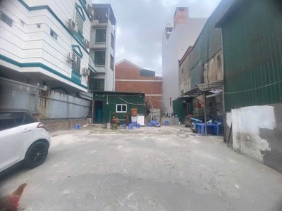 Mặt phố ngọc thụy 43 tỷ 310m mặt tiền 10m,sổ vuông,long biên 1