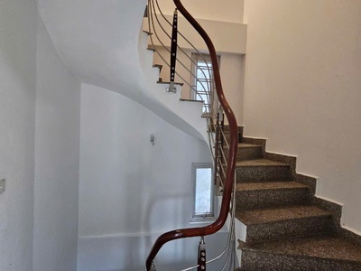 Bán nhà việt hưng -dân xây --73m- 5 tầng - nở hậu- sát phố  -9,7 tỷ   thương lượng 1
