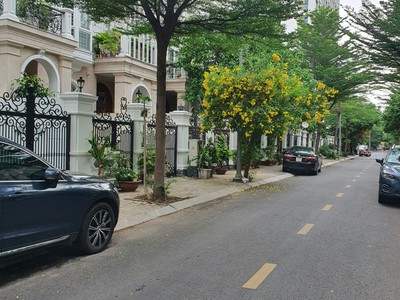 Bán nhà mặt phố Cityland Garden Hills,6m x 19m  114m2, 5PN, 4WC 1