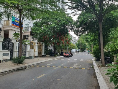 Bán nhà mặt phố Cityland Garden Hills,6m x 19m  114m2, 5PN, 4WC 4