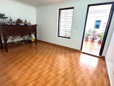 Cần bán nhà 4 tầng gần mặt đường Trường Chinh, đối diện viện mặt Quốc Tế, TP Hải Dương 4