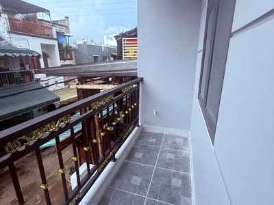 Chỉ 4.4 Tỷ - Nhà Đẹp Hẻm Xe Hơi - Lê Văn Quới - Vào Ở Ngay   Giáp Tân Phú 1