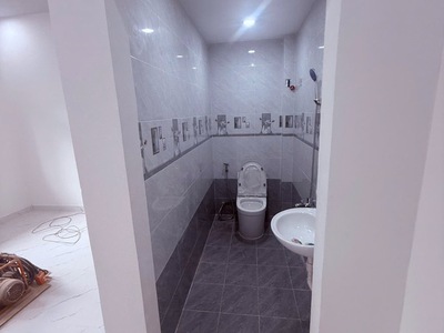 Chỉ 4.4 Tỷ - Nhà Đẹp Hẻm Xe Hơi - Lê Văn Quới - Vào Ở Ngay   Giáp Tân Phú 0