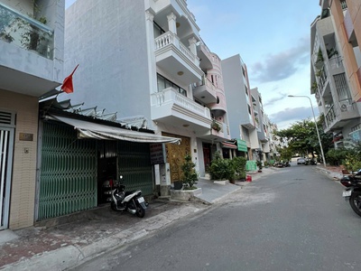 Bán đất khu dân cư nam long trần trọng cung quận 7 ngan 5m dài 24m 9