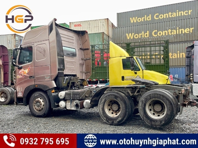 Bán chiếc xe đầu kéo Howo A7 máy 375hp 2015 cũ 4