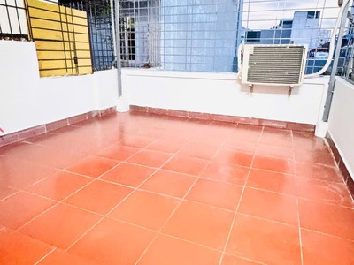 Ngõ 29 Bùi Xương Trạch 8,75 1