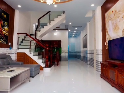 Hót     nhà đẹp - đầu tư sinh lời - chủ cần bán nhanh 0