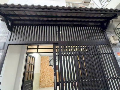 Nhà 2 tầng phạm thế hiển p4 q8. giá 4,5 tỷ tl 0