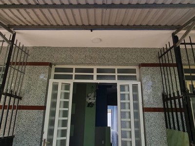 Chủ gửi bán căn nhà 1 lầu tại Đinh Đức Thiện, Bình Chánh giá 1 tỷ 450 triệu sổ hồng cầm tay 0