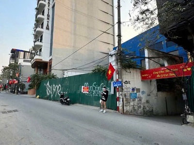 Bán nhà âu cơ -quảng an - nhà âu cơ phân lô -sổ hoa hậu. 0