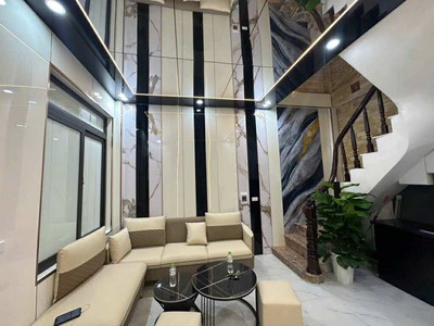 Mai động, hoàng mai, nhà 5 tầng 3 ngủ nội thất xịn mịn, chào 5,1 tỷ 0